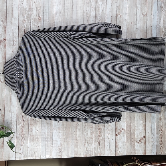 AB Studio,302,women's cowlneck, pullover, rusching sleeves, hi-lo hemline Sz XL. - Picture 2 of 5